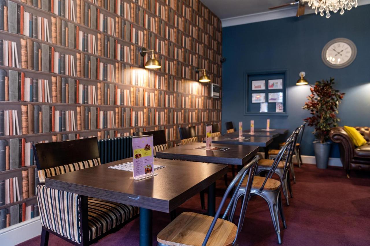 The Royal Hotel Crewe, A Brilliant Collection, Powered By Oyo エクステリア 写真
