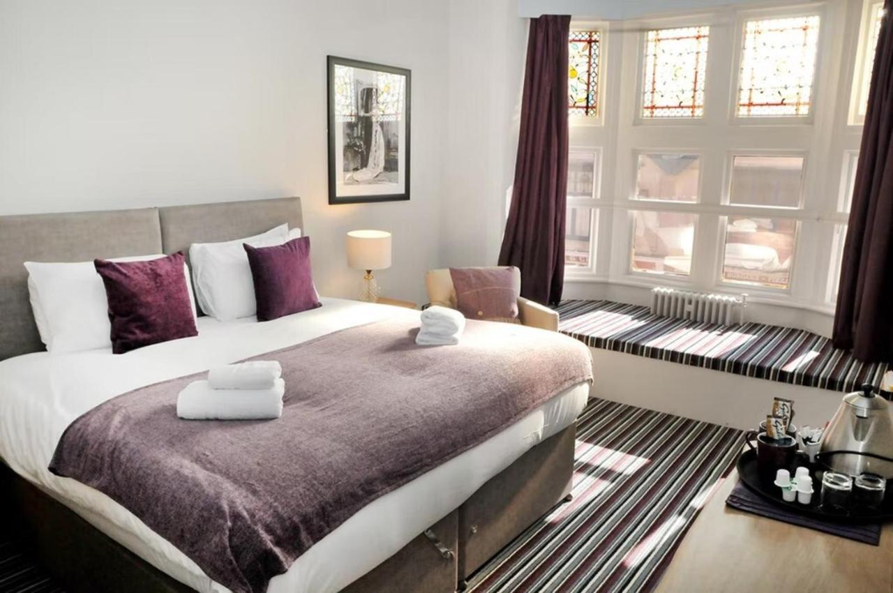 The Royal Hotel Crewe, A Brilliant Collection, Powered By Oyo エクステリア 写真